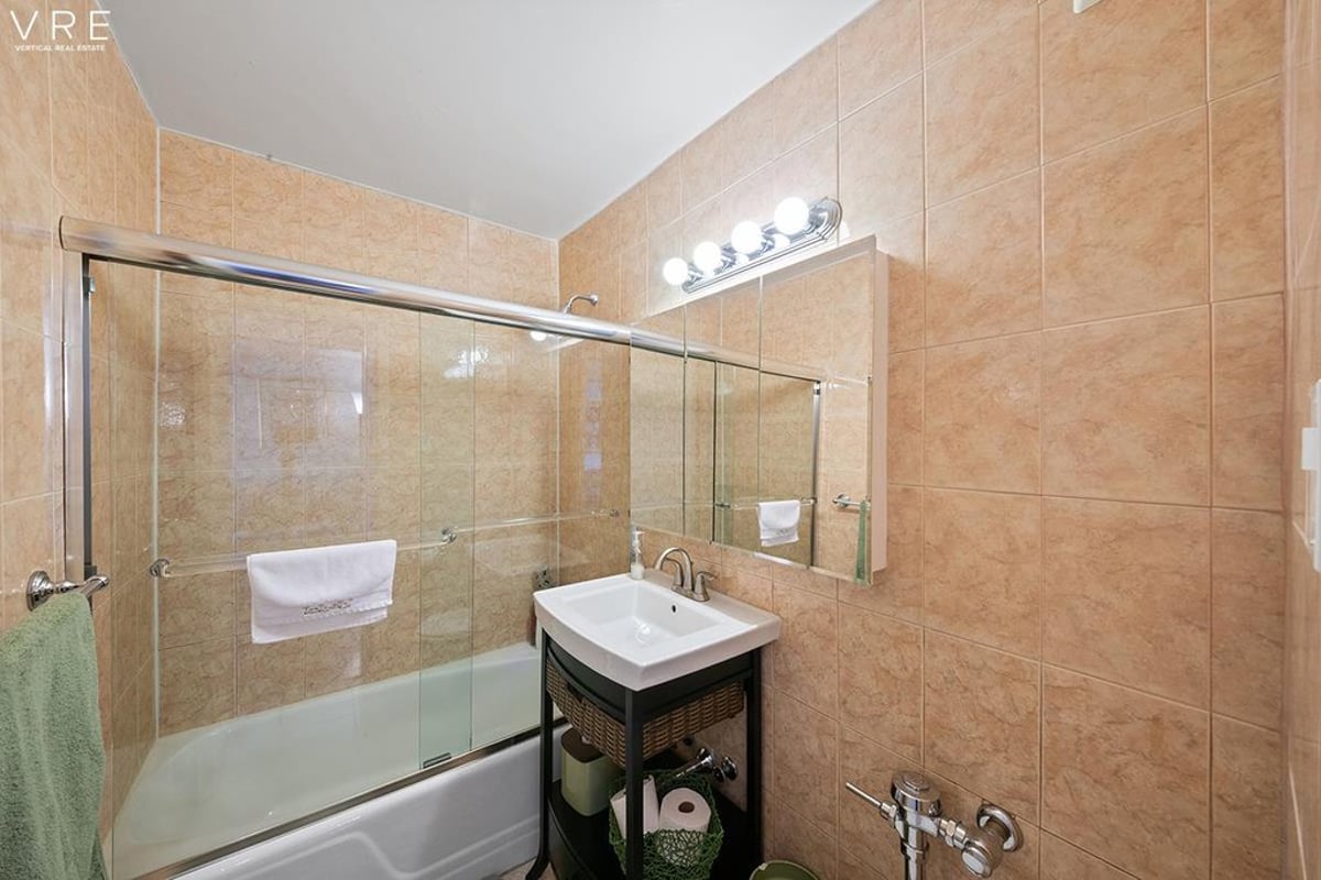 Photo for Frost House - 1160 3rd Avenue Condominium in Upper East Side, Manhattan