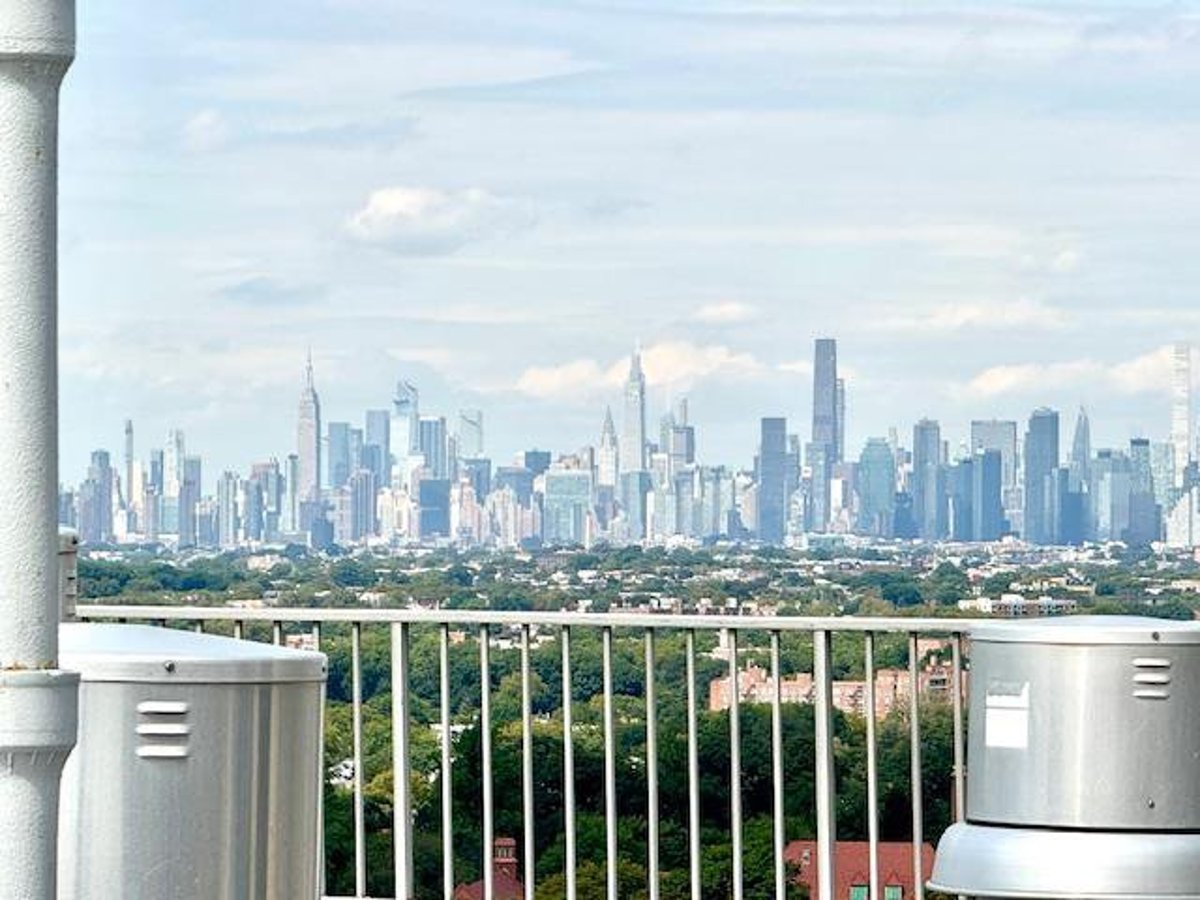 Photo for Park Lane North - 118-17 Union Turnpike Cooperative in Forest Hills, Queens