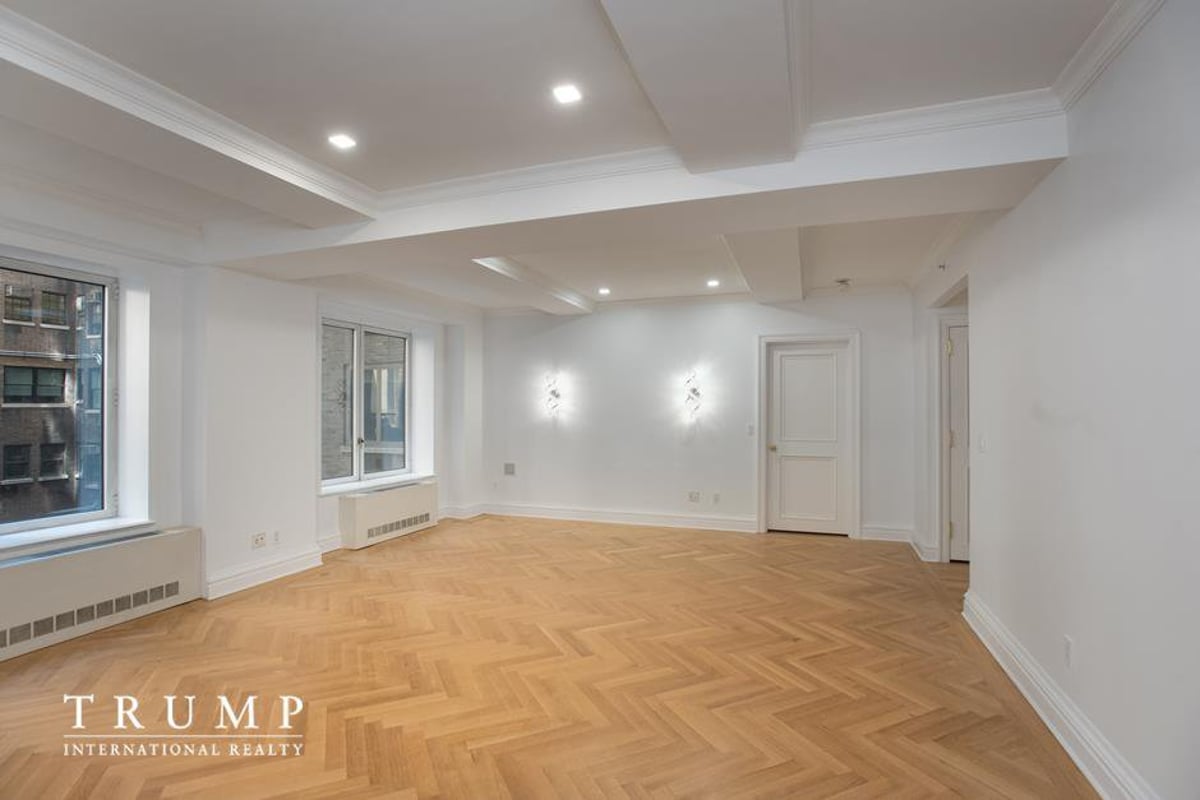 Photo for Trump Park Avenue - 502 Park Avenue Condominium in Midtown, Manhattan
