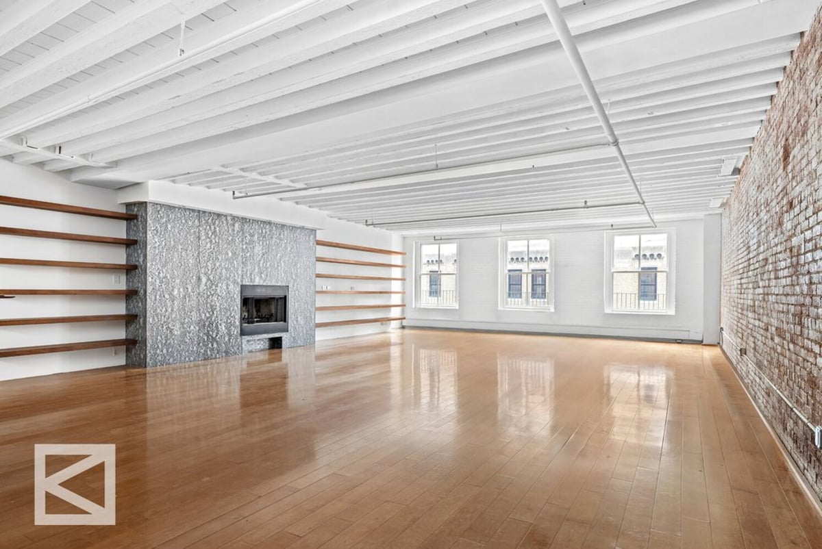 Photo for Cobblestone Loft - 28 Laight Street Condominium in Tribeca, Manhattan