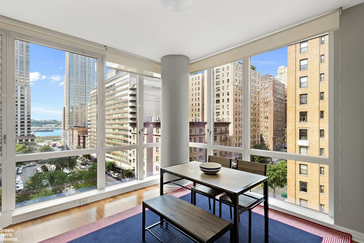 Photo for 200 West End Avenue - 200 West End Avenue Condominium in Upper West Side, Manhattan