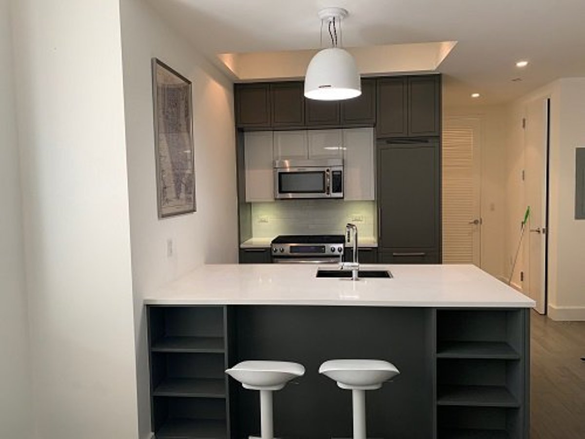 Photo for NINE52 - 416 West 52nd Street Condominium in Midtown West, Manhattan