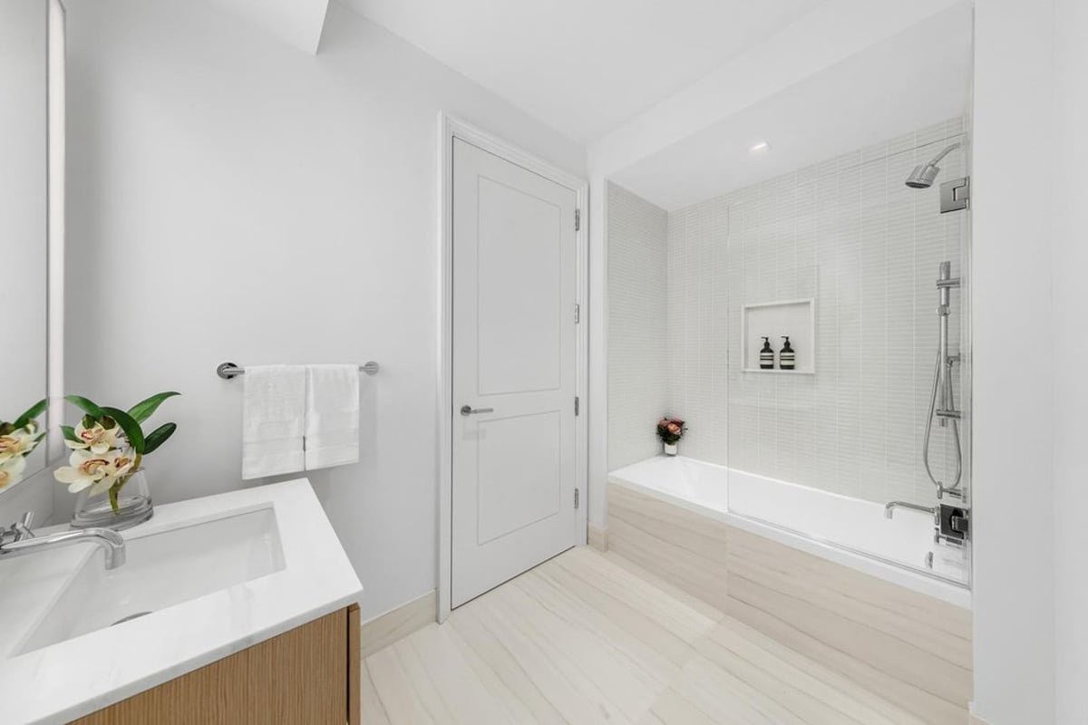 Photo for One Wall Street - 99-101 Wall Street Condominium in Financial District, Manhattan