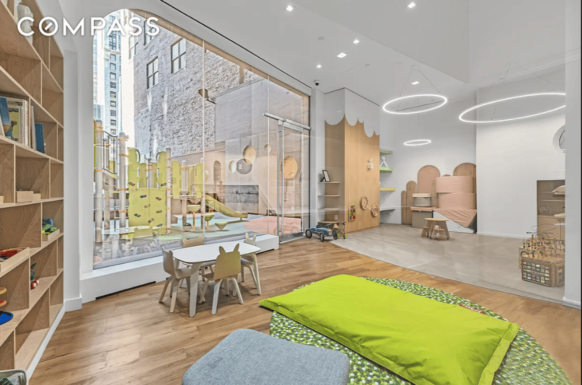 Photo for William Beaver House - 15 William Street Condominium in Financial District, Manhattan