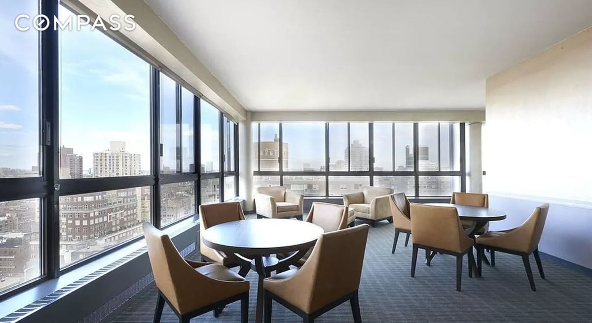 Photo for Evans Tower Condominium - 171 East 84th Street Condominium in Upper East Side, Manhattan