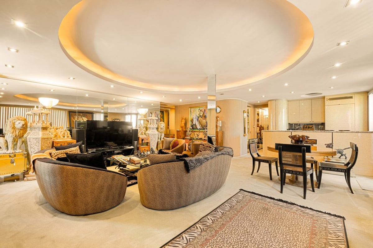 Photo for The Royal York - 425 East 63rd Street Cooperative in Upper East Side, Manhattan