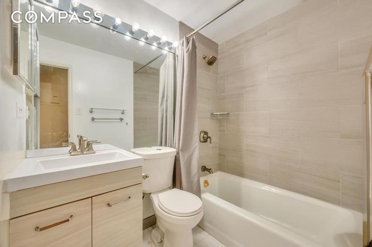 Photo for Sequoia - 222 West 14th Street Condominium in West Village, Manhattan