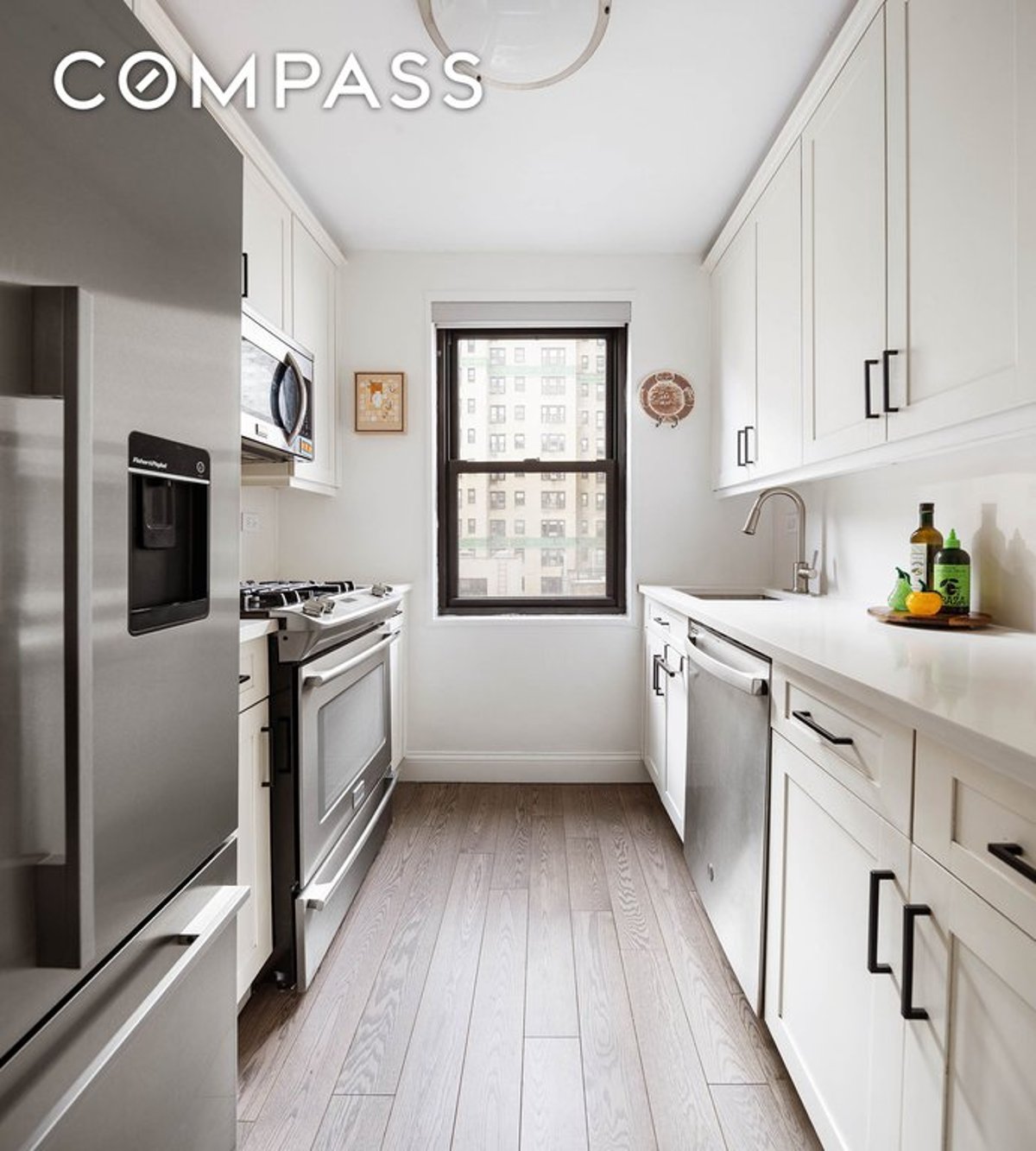 Photo for The Mayfair - 301 East 69th Street Condominium in Upper East Side, Manhattan