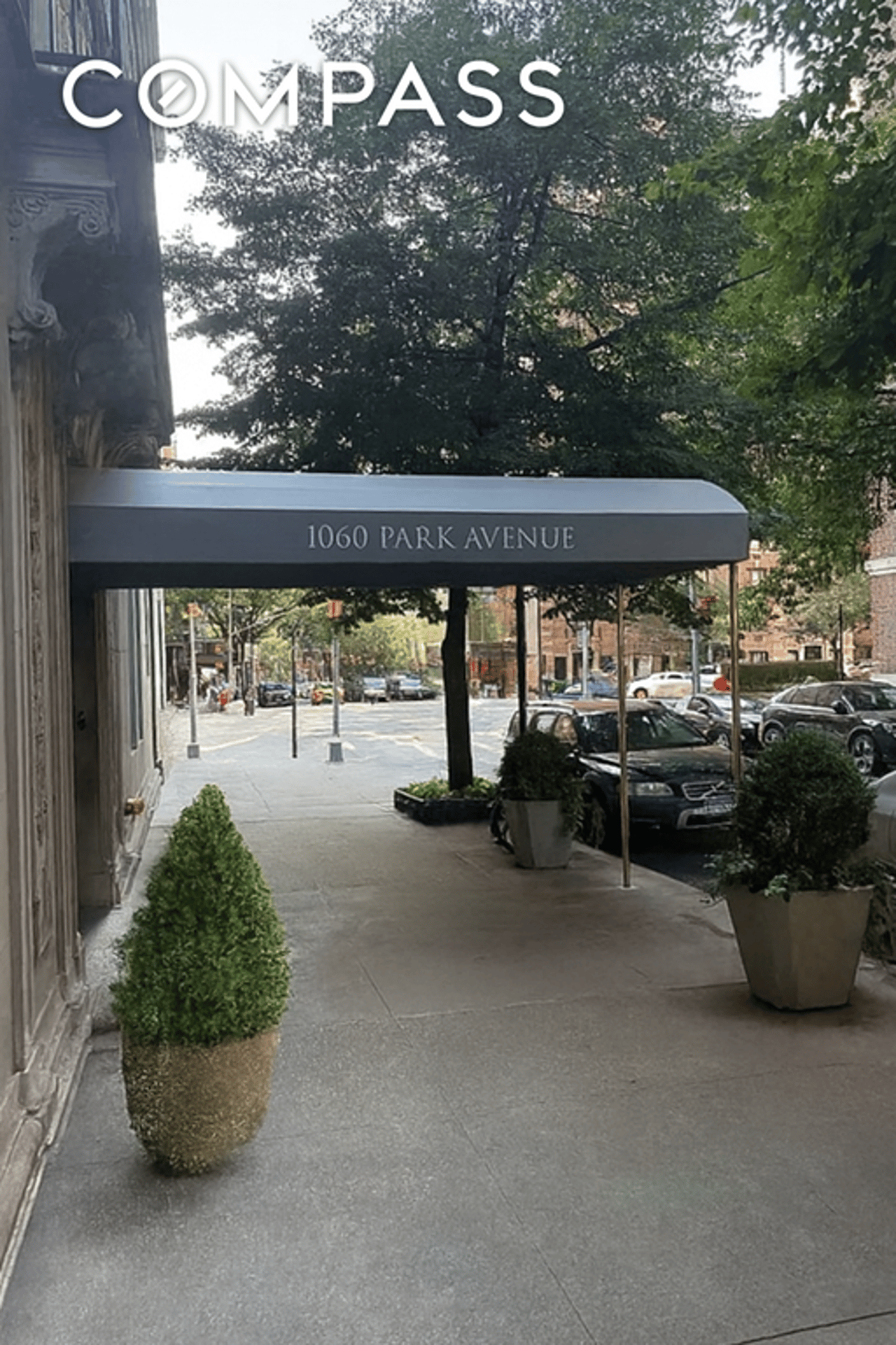 Photo for 1060 Park Avenue - 1060 Park Avenue Cooperative in Upper East Side, Manhattan