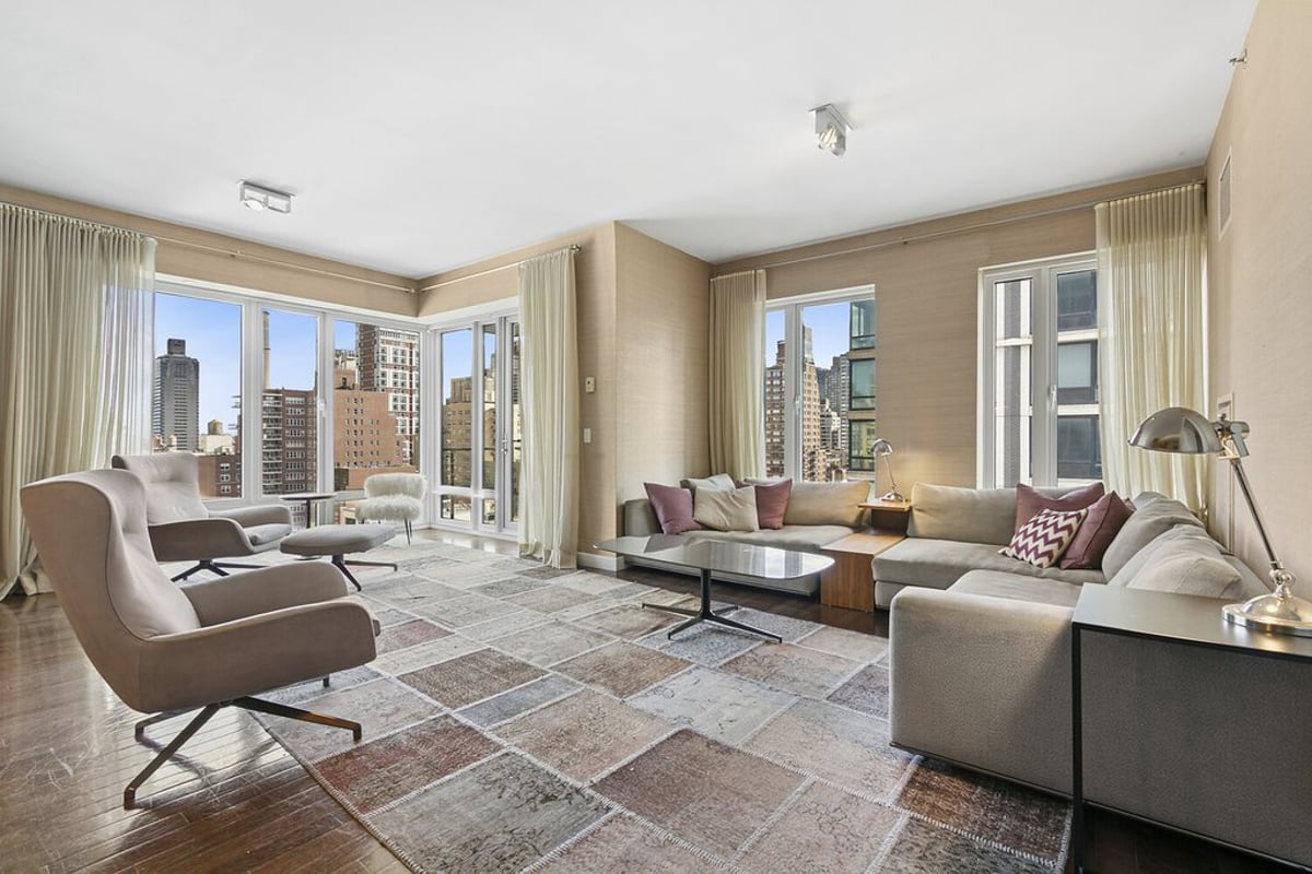Photo for 303 EAST 77 STREET - 303 East 77th Street Condominium in Upper East Side, Manhattan