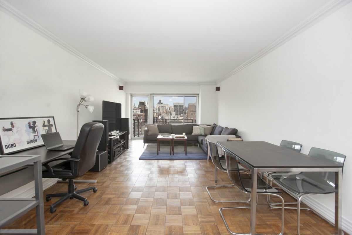 Photo for Plaza Tower - 118 East 60th Street Cooperative in Midtown, Manhattan