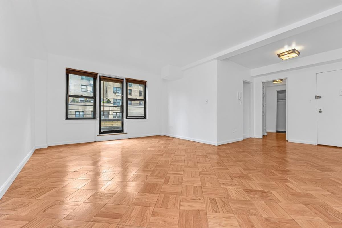 Photo for Marlo Towers - 301 East 48th Street Cooperative in Turtle Bay, Manhattan