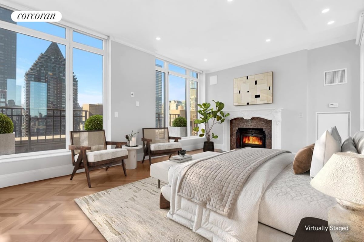 Photo for The Beekman Regent - 351 East 51St Street Condominium in Midtown East, Manhattan