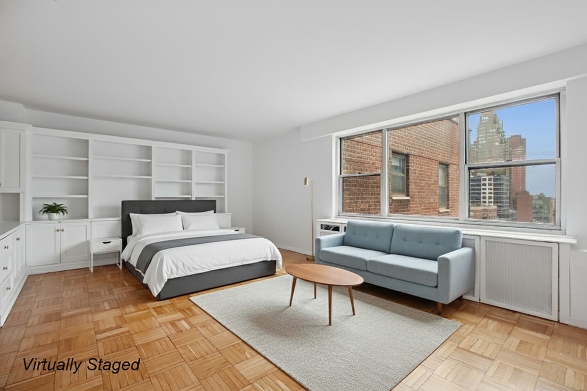 Photo for The Gemstone - 235 West End Avenue Condominium in Upper West Side, Manhattan