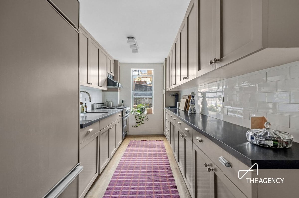 Photo for 140 East 28th Street - 140 East 28th Street Cooperative in Murray Hill, Manhattan