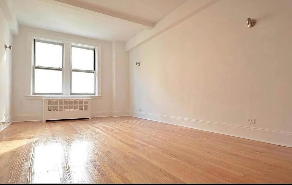 Photo for 212 AMSTERDAM AVENUE - 212 Amsterdam Avenue Rental Building in Lincoln Square, Manhattan