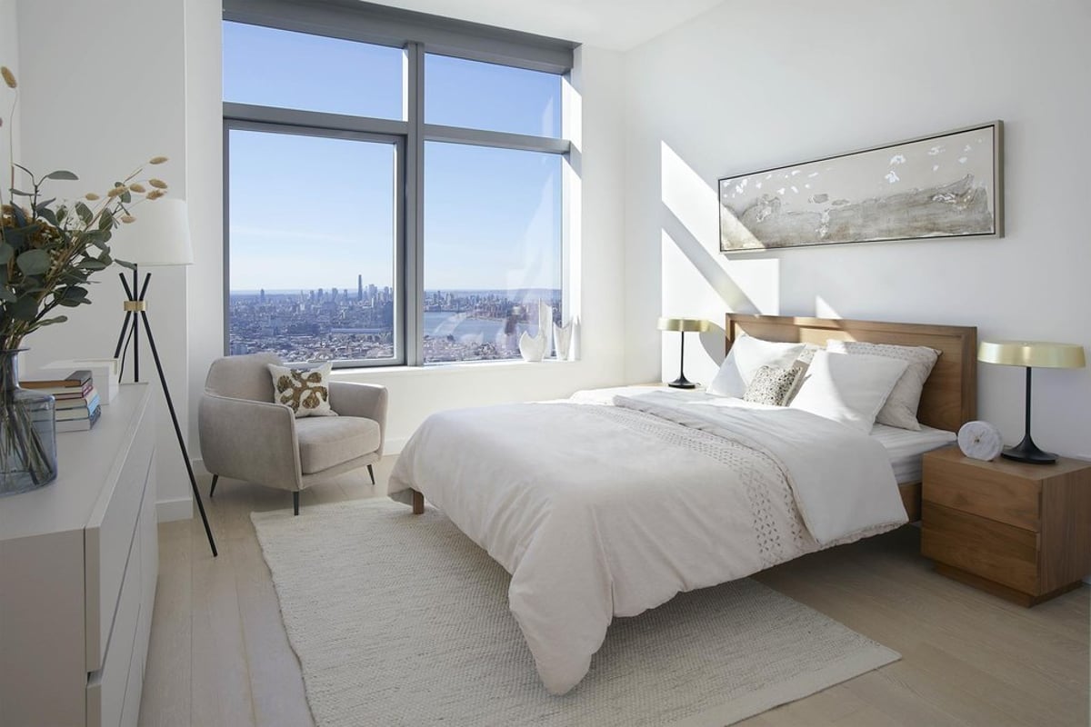 Photo for Skyline Tower - 3 Court Square Condominium in Long Island City, Queens