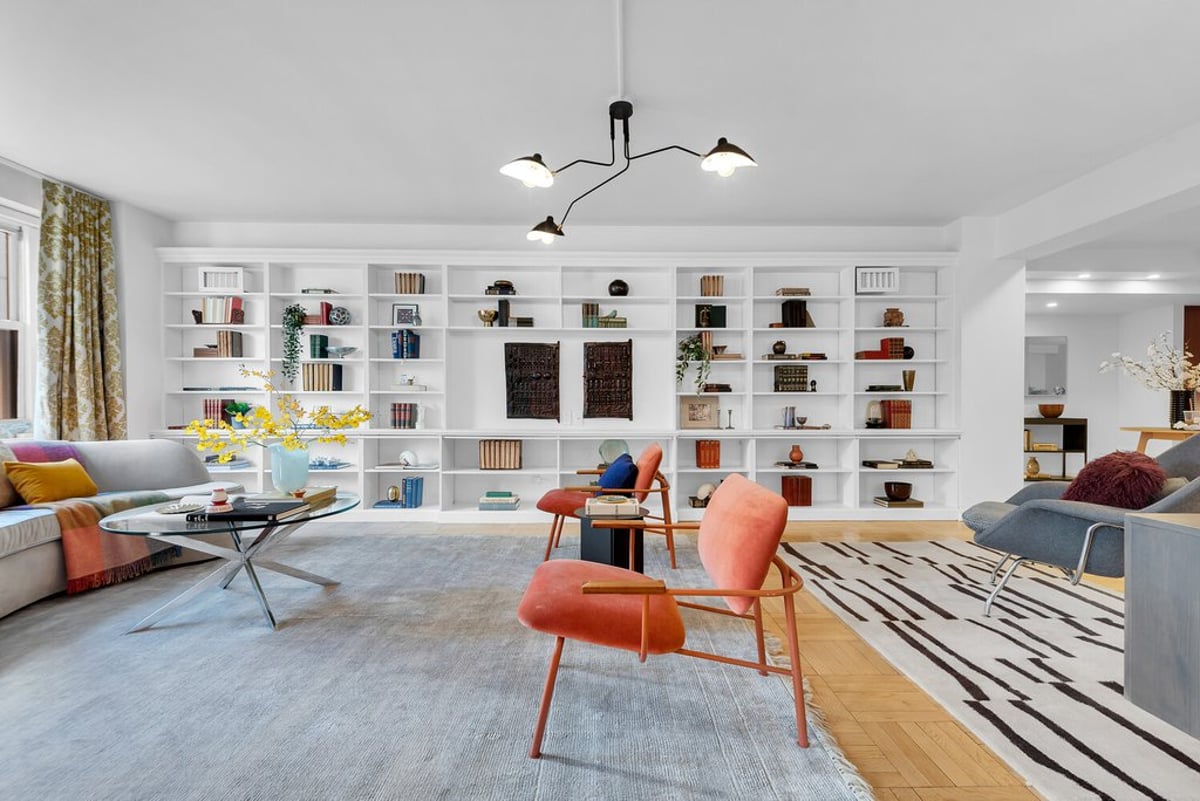 Photo for Lex 54 - 135 East 54th Street Condominium in Midtown East, Manhattan