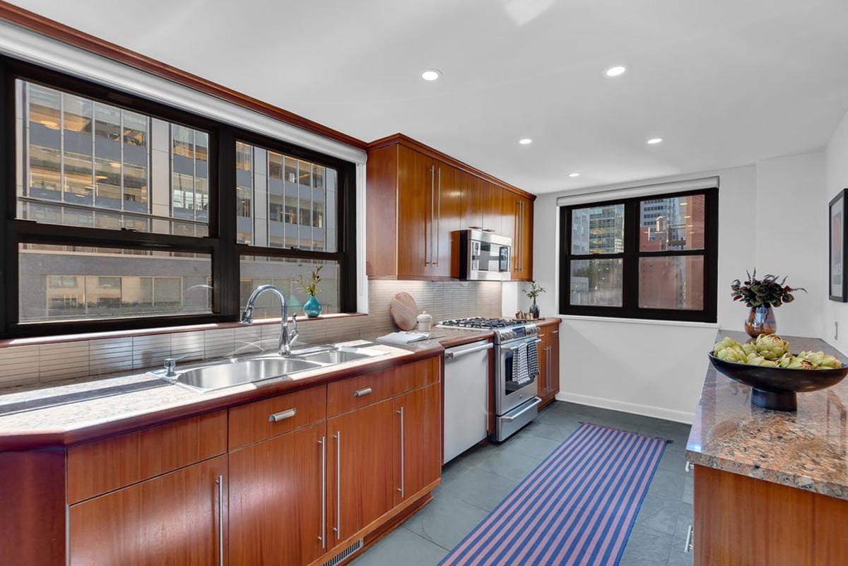 Photo for Lex 54 - 135 East 54th Street Condominium in Midtown East, Manhattan