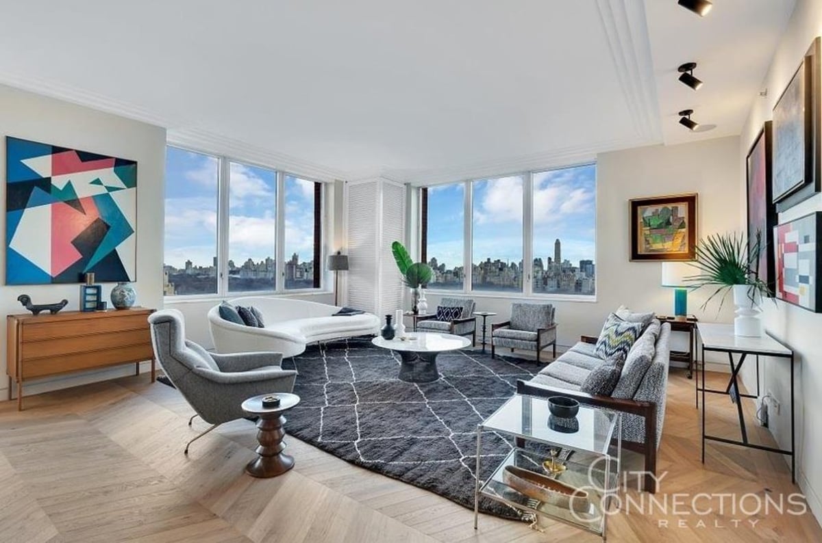 Photo for Park Laurel - 15 West 63rd Street Condominium in Upper West Side, Manhattan