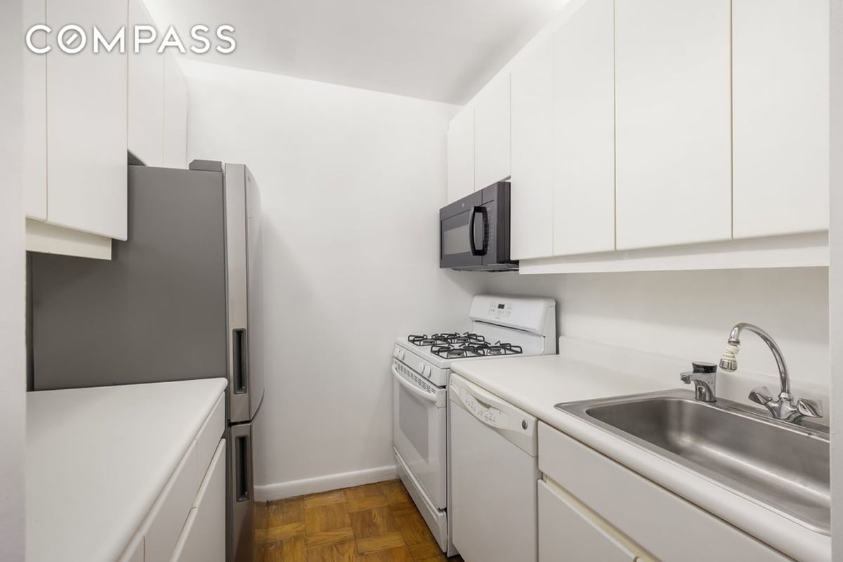 Photo for Manhattan Place - 630 First Avenue Condominium in Midtown East, Manhattan