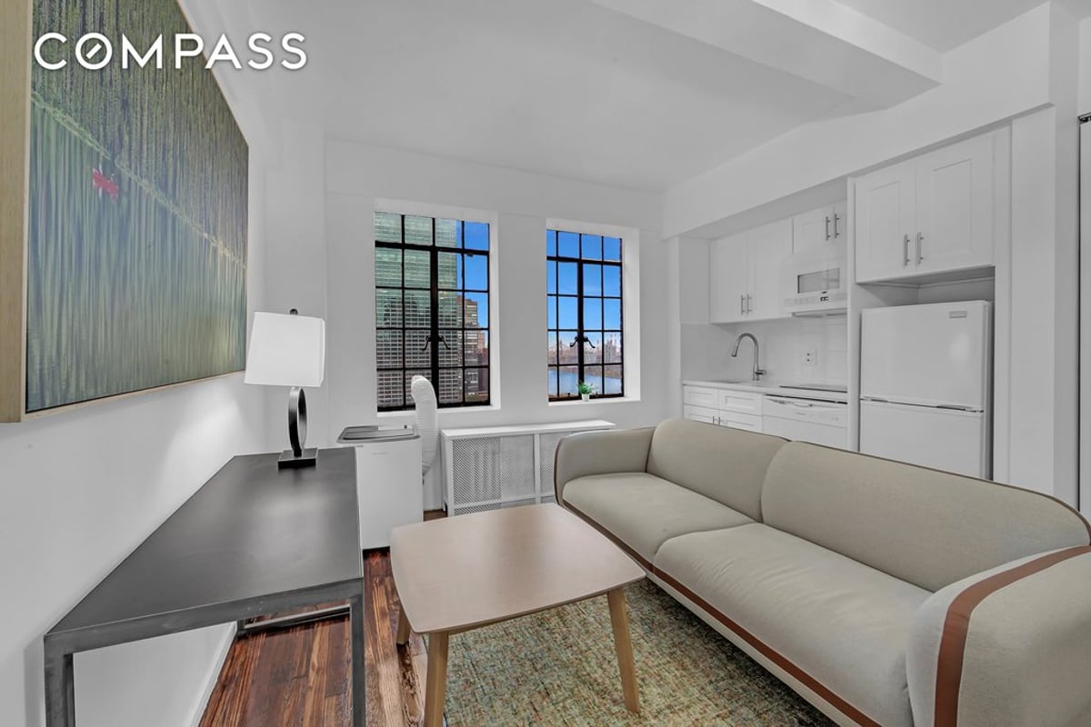 Photo for Prospect Tower - 45 Tudor City Place Cooperative in Turtle Bay, Manhattan