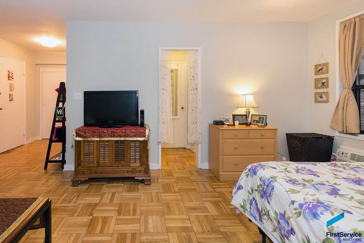 Photo for Lincoln Towers - 205 West End Avenue Cooperative in Upper West Side, Manhattan