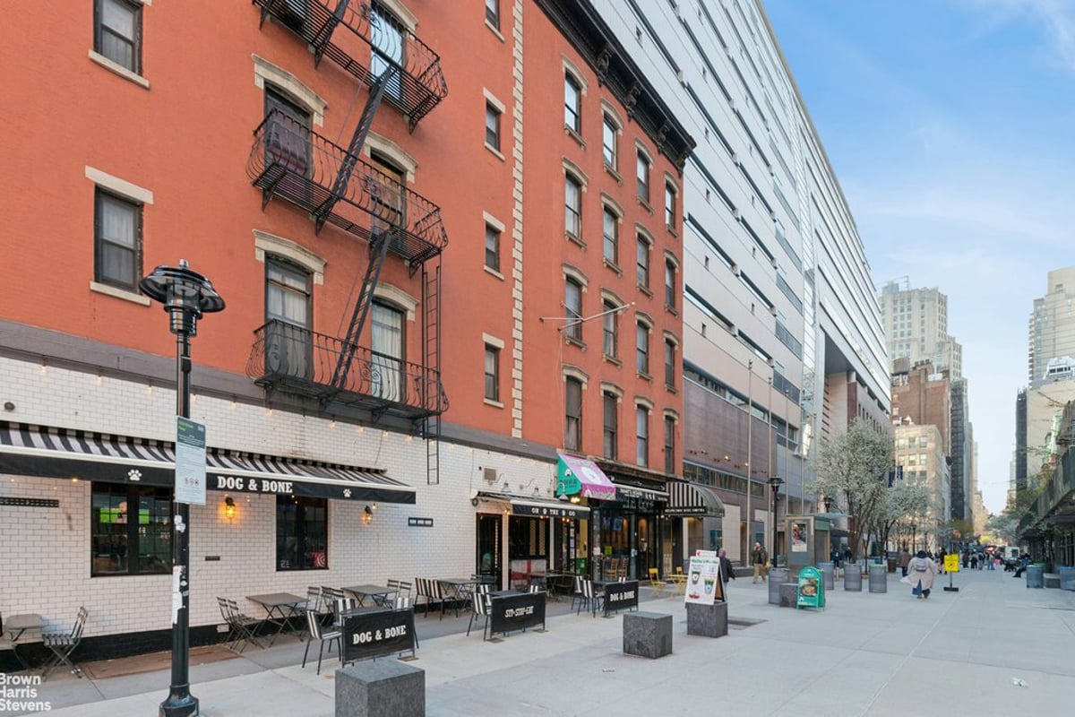 Photo for 330 3rd Avenue - 330 Third Avenue Cooperative in Gramercy Park, Manhattan