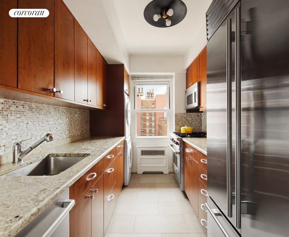 Photo for 136 East 76th Street - 136 East 76th Street Condominium in Upper East Side, Manhattan
