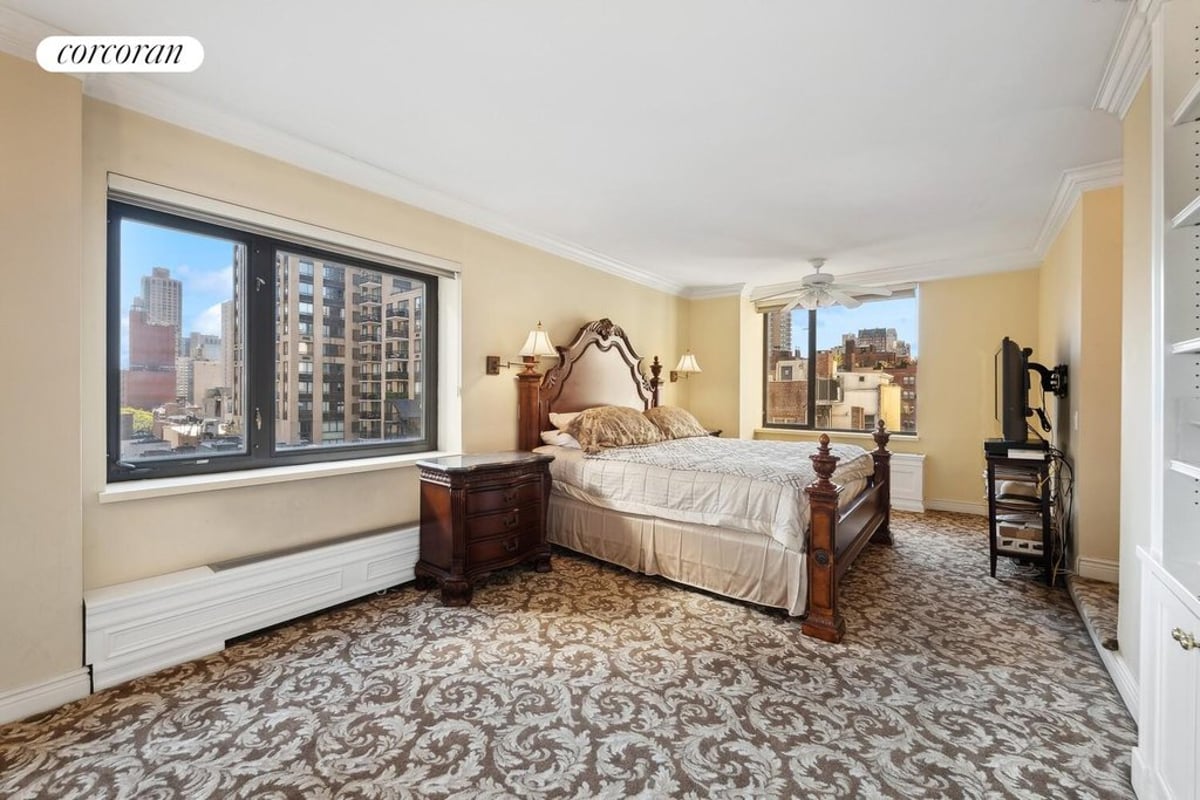 Photo for The Ventana - 150 East 85th Street Condominium in Upper East Side, Manhattan