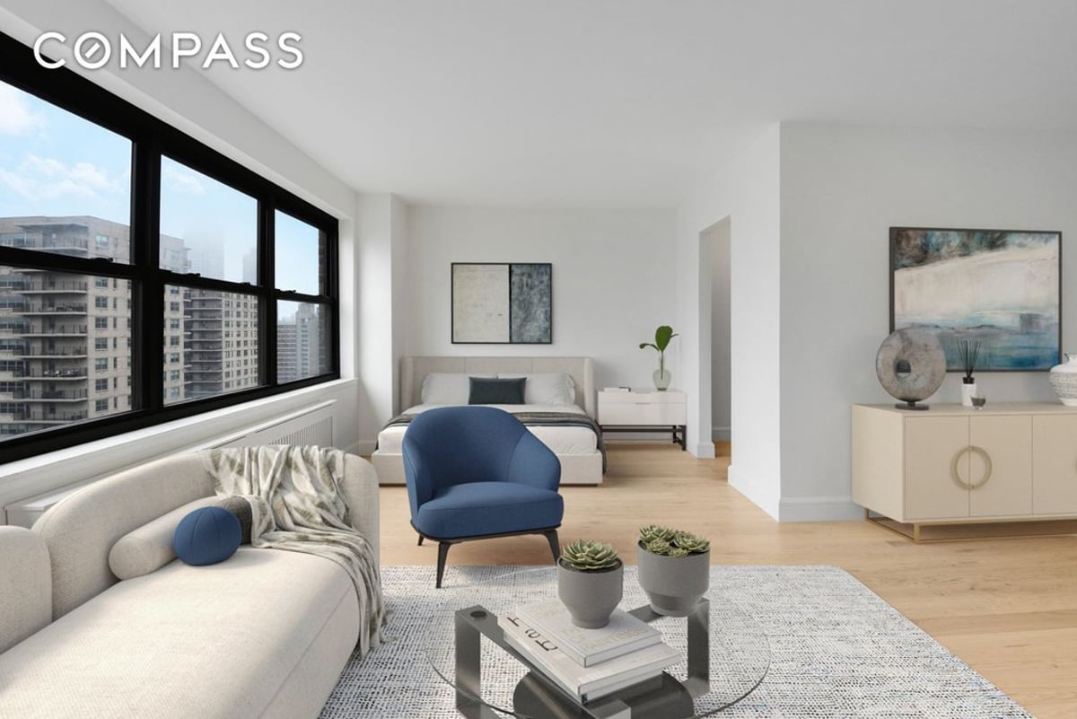 Photo for Lincoln Towers - 185 West End Avenue Condominium in Upper West Side, Manhattan