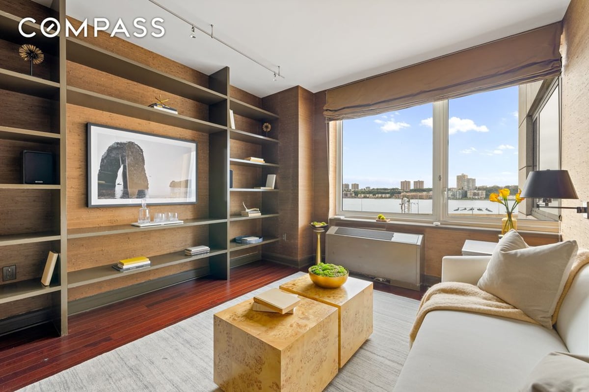 Photo for The Rushmore - 80 Riverside Boulevard Condominium in Upper West Side, Manhattan