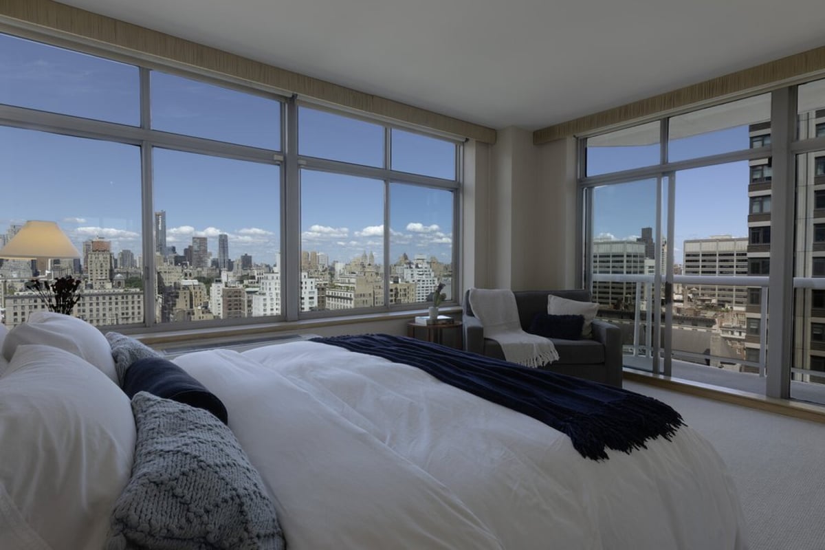 Photo for The Royale - 188 East 64th Street Condominium in Upper East Side, Manhattan