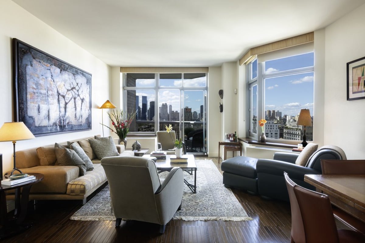 Photo for The Royale - 188 East 64th Street Condominium in Upper East Side, Manhattan