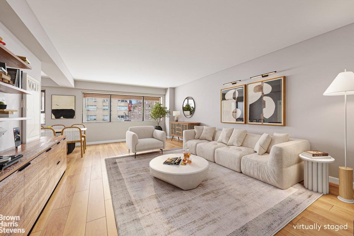 Photo for 35 PARK AVENUE - 35 Park Avenue Cooperative in Murray Hill, Manhattan