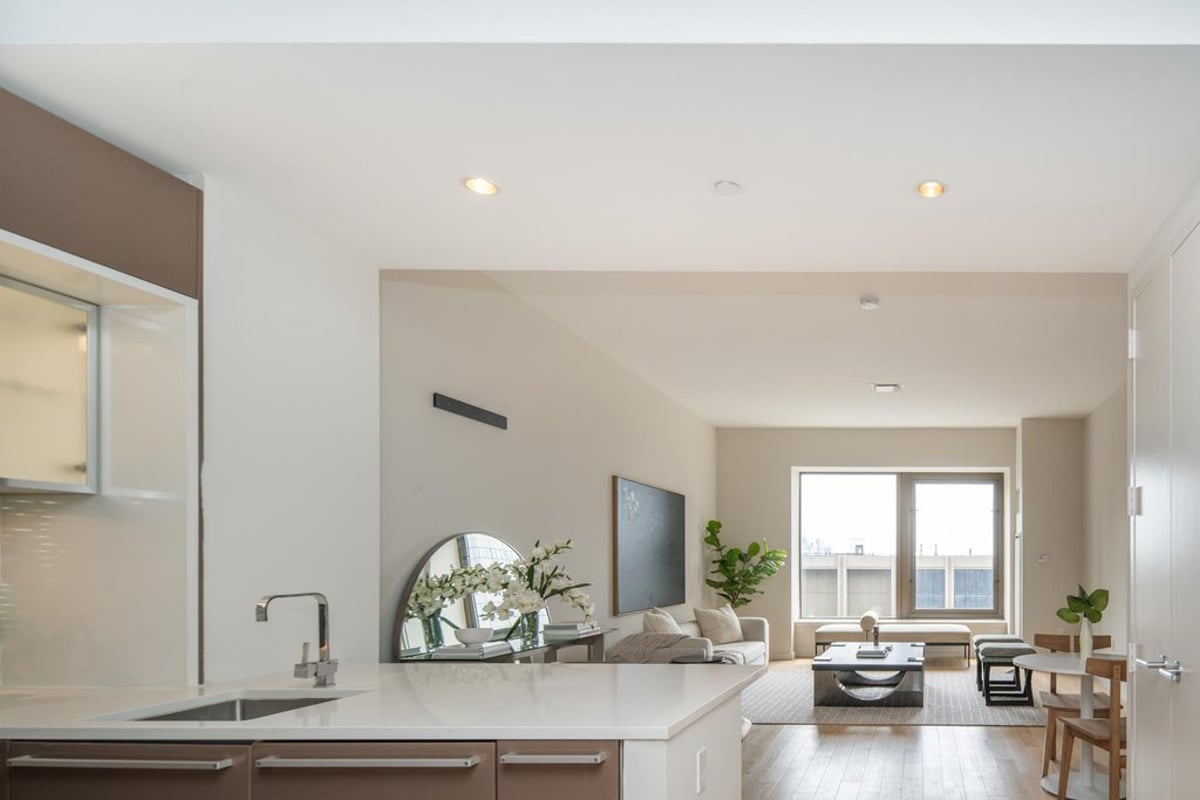 Photo for 75 Wall Street - 75 Wall Street Condominium in Financial District, Manhattan