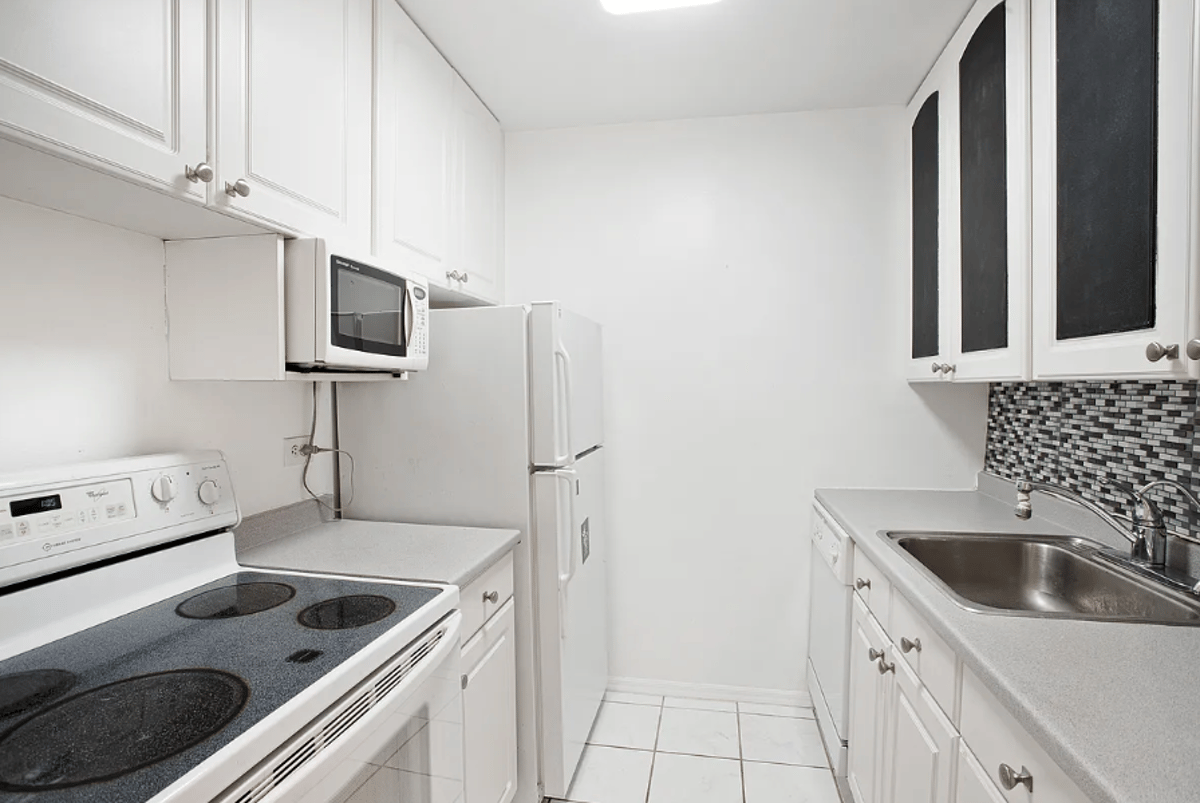 Photo for 244 Madison Avenue - 244 Madison Avenue Cooperative in Midtown South, Manhattan