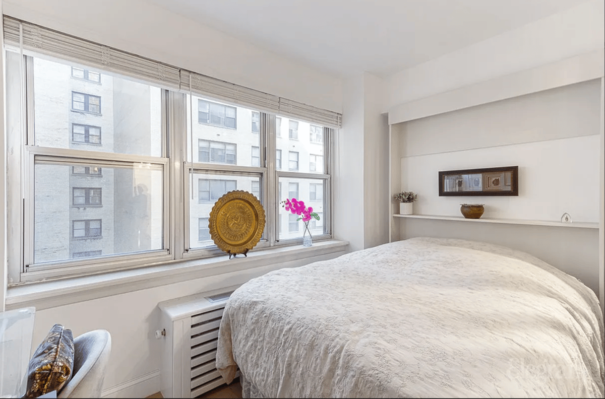 Photo for 80 Park Avenue - 80 Park Ave. Condominium in Murray Hill, Manhattan