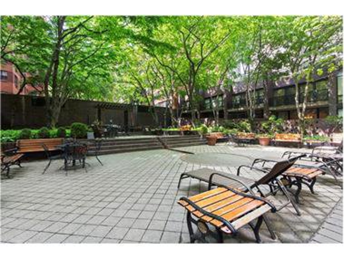 Photo for Astor Terrace - 245 East 93rd Street Condominium in Upper East Side, Manhattan