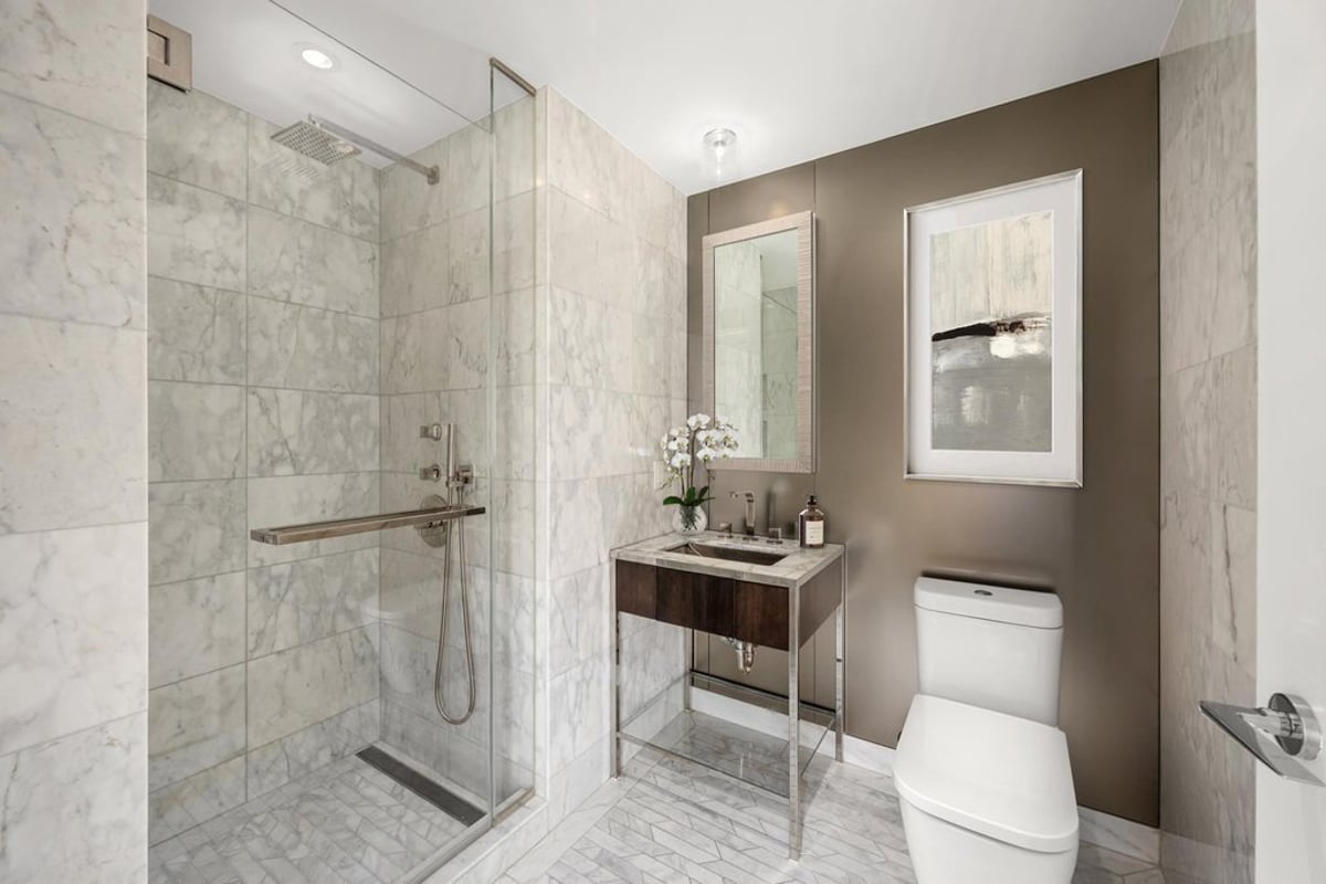 Photo for 135 West 52nd Street - 135 West 52nd Street Condominium in Midtown, Manhattan