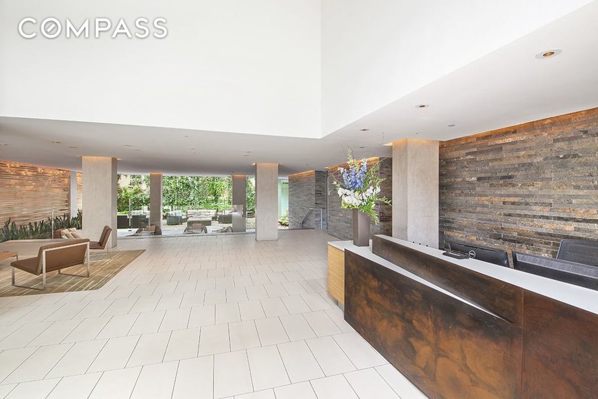 Photo for 303 East 33rd Street - 303 East 33rd Street Condominium in Murray Hill, Manhattan