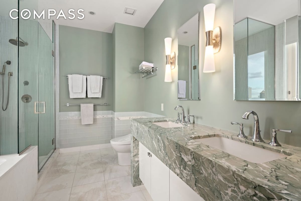 Photo for Georgica - 305 East 85th Street Condominium in Upper East Side, Manhattan