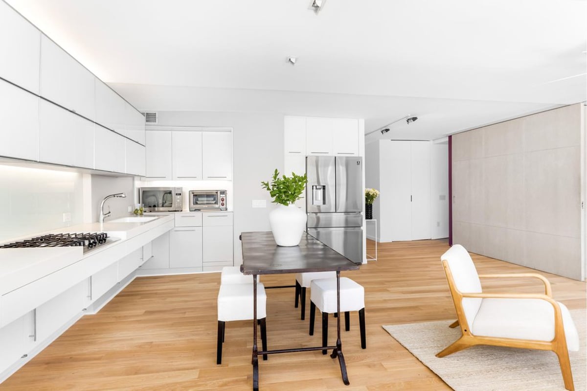 Photo for Lincoln Towers - 180 West End Avenue Condominium in Upper West Side, Manhattan