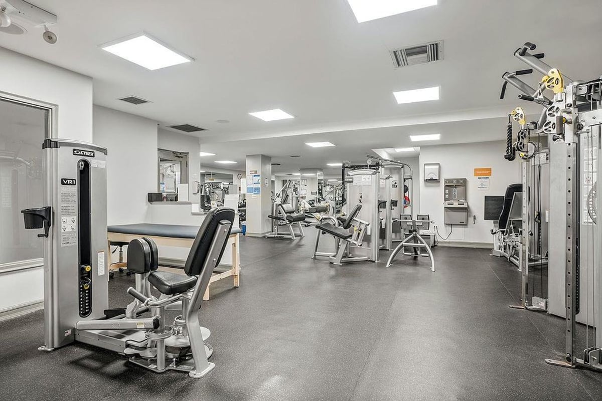 Photo for London Terrace Towers - 470 West 23rd Street Condominium in Chelsea, Manhattan