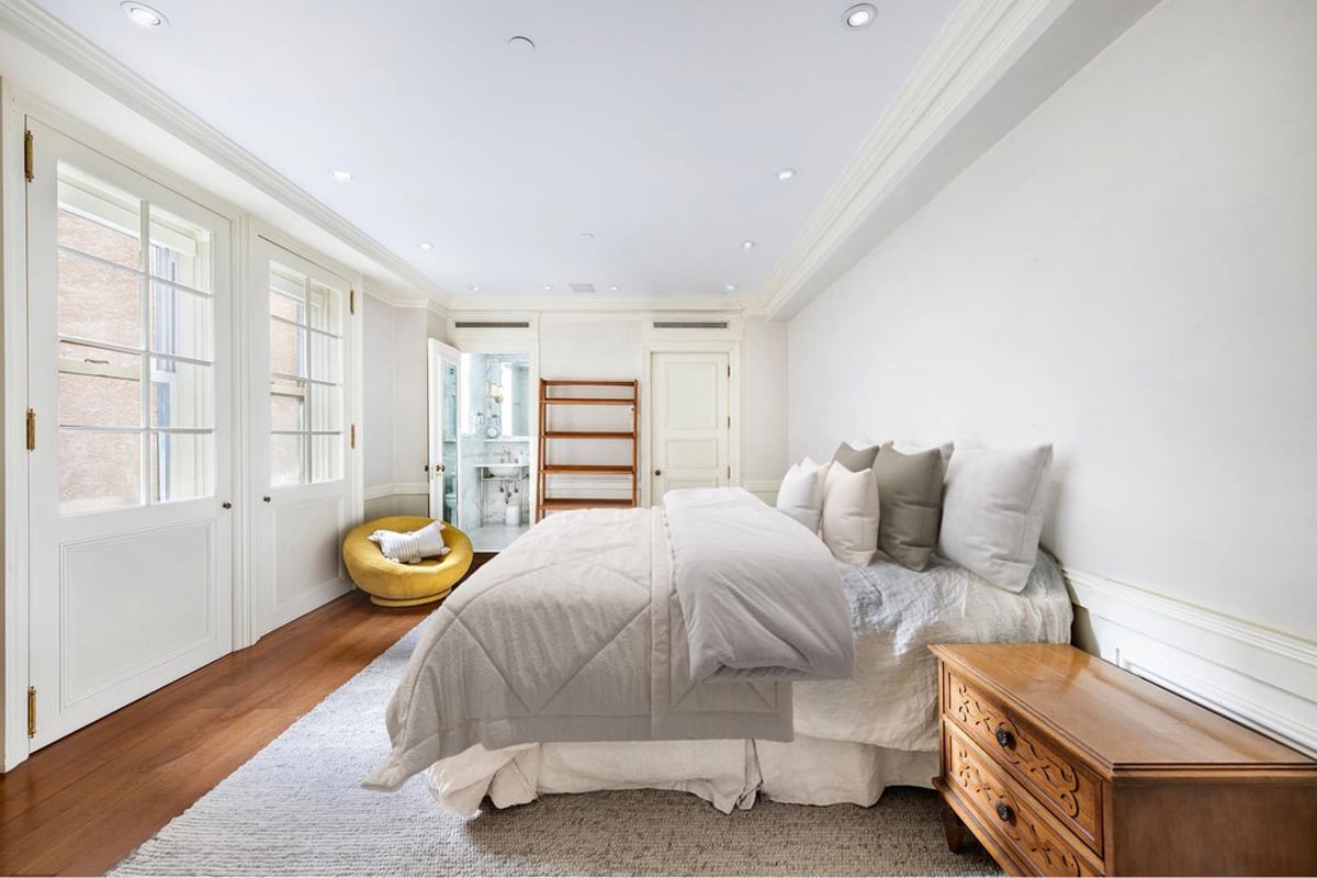 Photo for JW Marriott Essex House - 160 Central Park South Condominium in Midtown, Manhattan