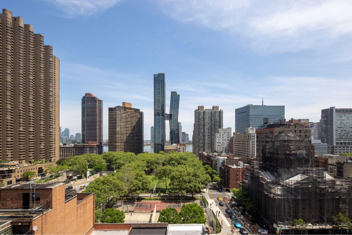 Photo for The Townsley - 245 East 35th Street Cooperative in Murray Hill, Manhattan