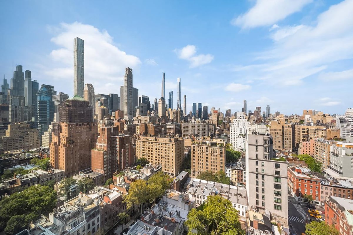 Photo for The Phoenix - 160 East 65th Street Cooperative in Upper East Side, Manhattan