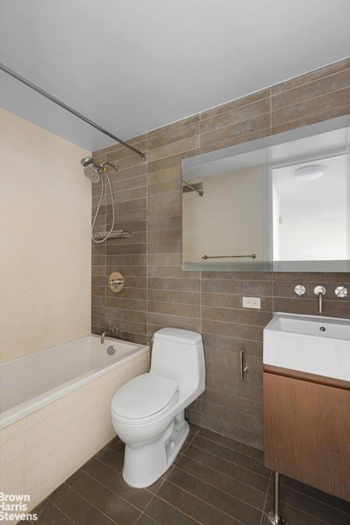 Photo for 515 East 72 - 515 East 72nd Street Condominium in Upper East Side, Manhattan