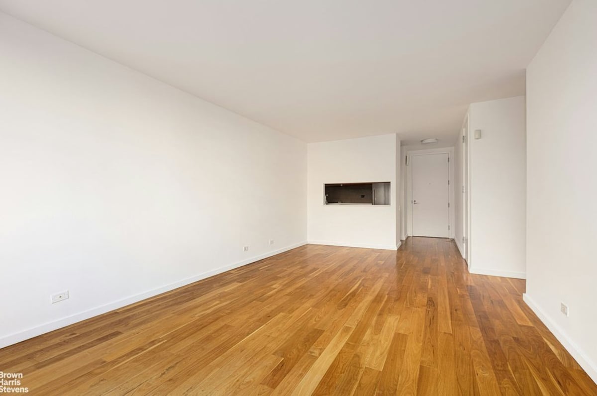 Photo for 515 East 72 - 515 East 72nd Street Condominium in Upper East Side, Manhattan