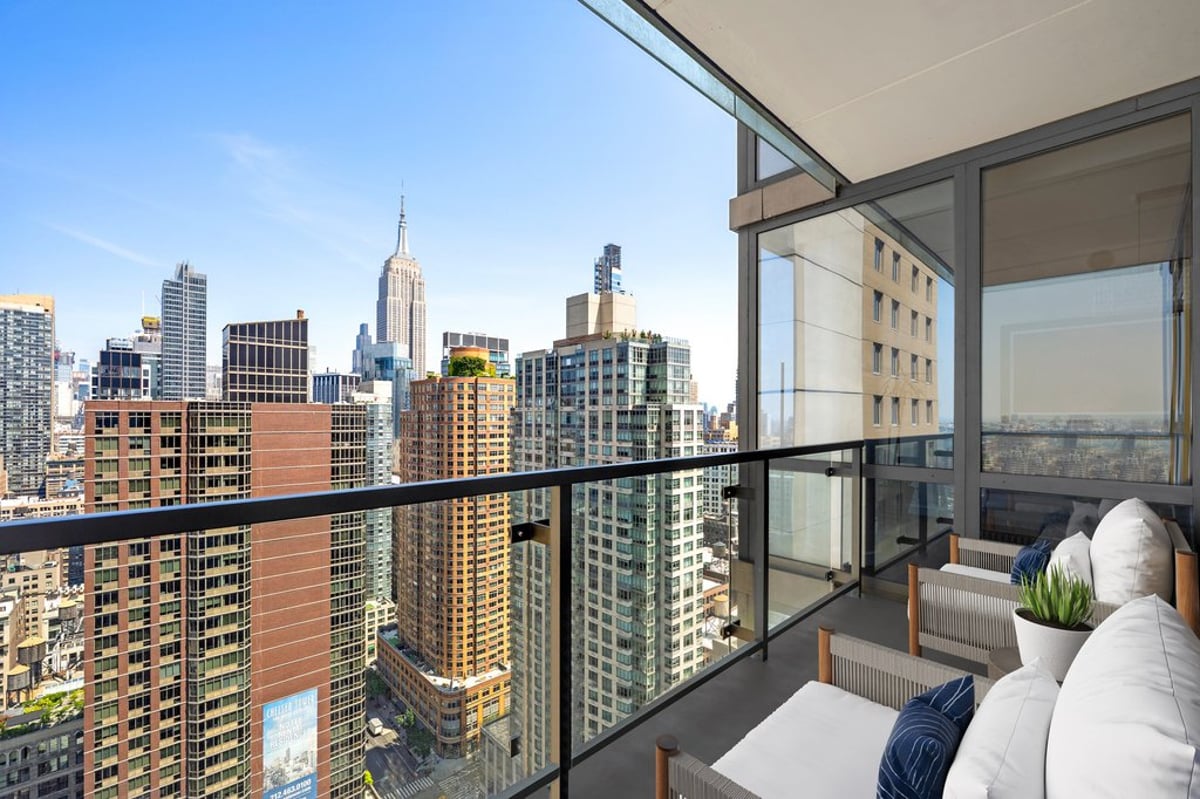 Photo for Chelsea Stratus - 101 West 24th Street Condominium in Chelsea, Manhattan